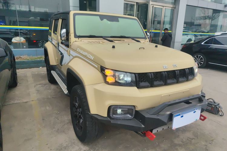 Used BAIC Off-Road BJ40 2019 2.3T Automatic Four-Wheel Drive Ring the Tower Champion Edition China VI Front Right 45 Deg