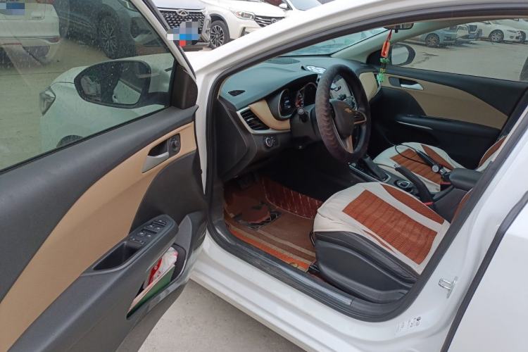 Used Chevrolet Monza 2020 320 Automatic Enjoyment Edition
