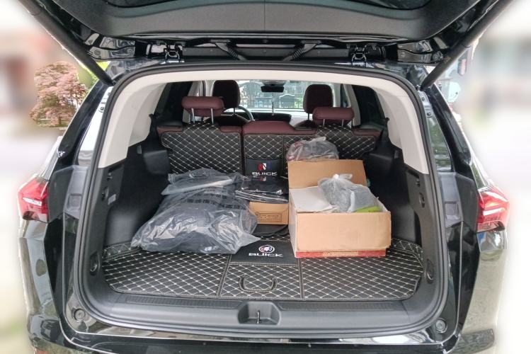 Used Buick Envision 2026 Model Equinox Plus 28T Two-Wheel-Drive Platinum Edition