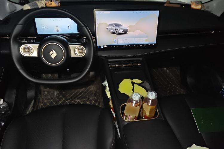 Used Baojun Yunhai 2024 500km Pure Electric Version Center Console