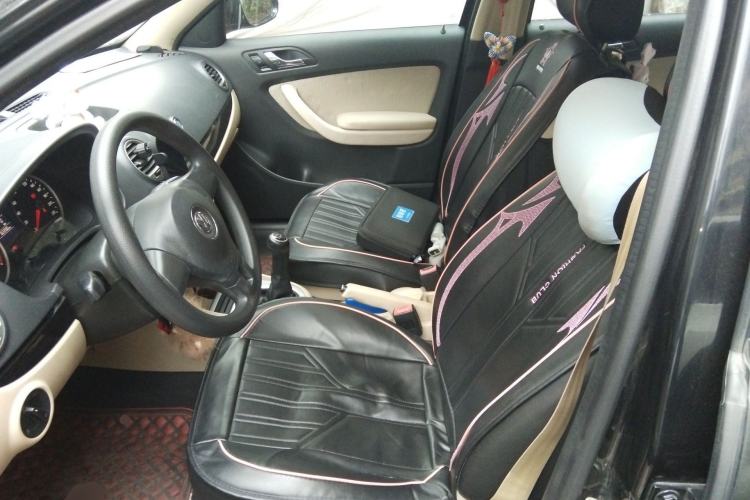 Used Volkswagen Lavida 2013 Classic 1.6L Manual Fashion Edition