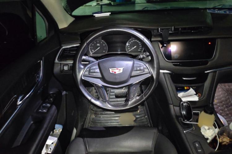 Used Cadillac XT5 2018 25T Luxury Model