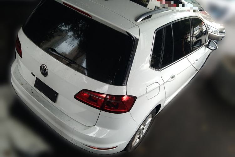 Used Volkswagen Golf 2015 1.4TSI Sportsvan Rear Right 45 Deg