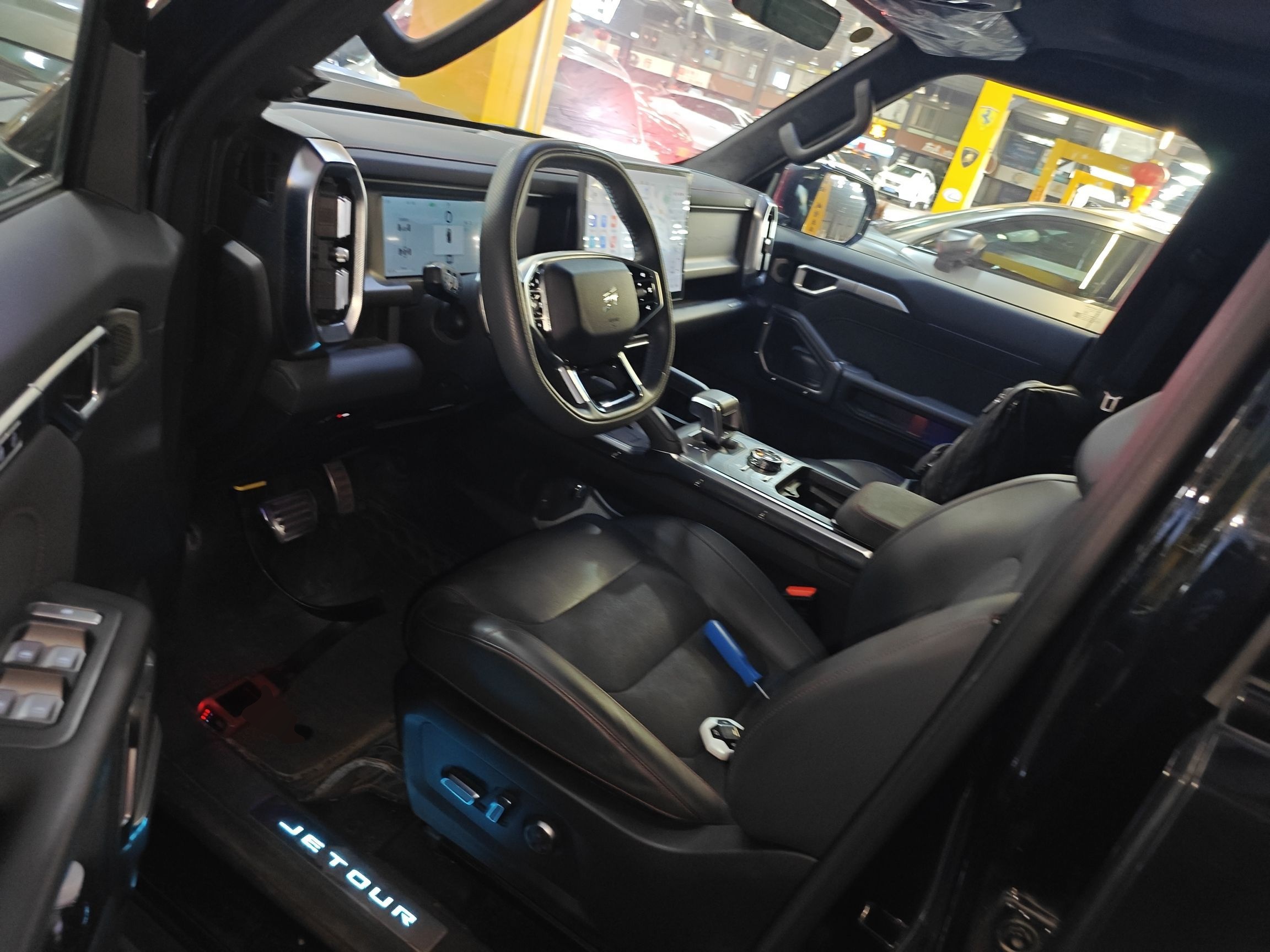 المقاعد الأمامية داخل السيارة