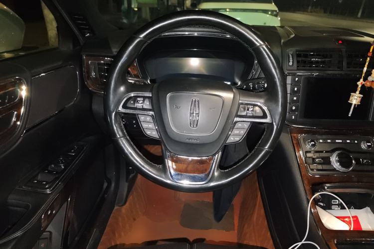 Used Lincoln Continental 2018 2.0T Two-Wheel Drive Deluxe Edition
