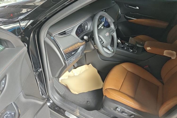 Used Cadillac XT4 2022 28T Two-Wheel Drive Prestige Version
