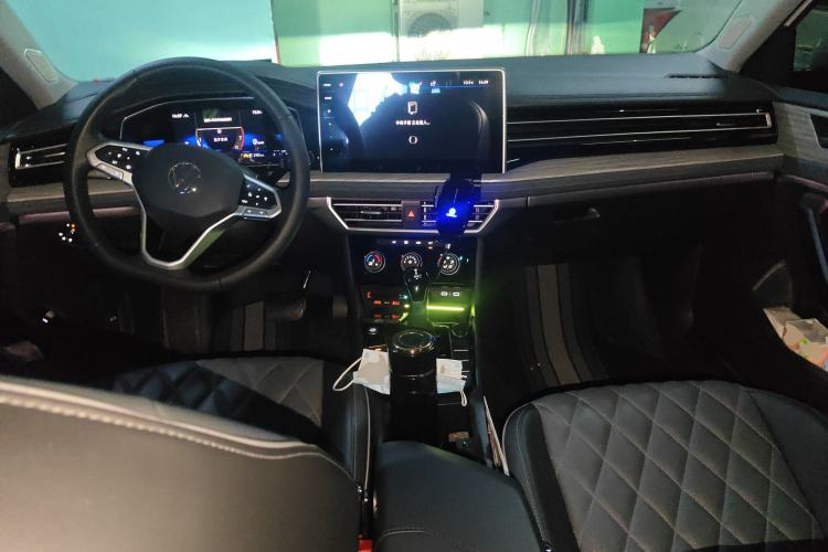 Used Volkswagen Sagitar 2025 Revised Version Three 300TSI DSG Excellence Edition