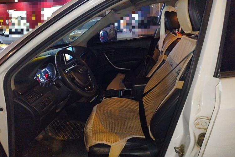 Used Bestune X80 2017 1.8T Automatic Luxury Model Left Front Seat