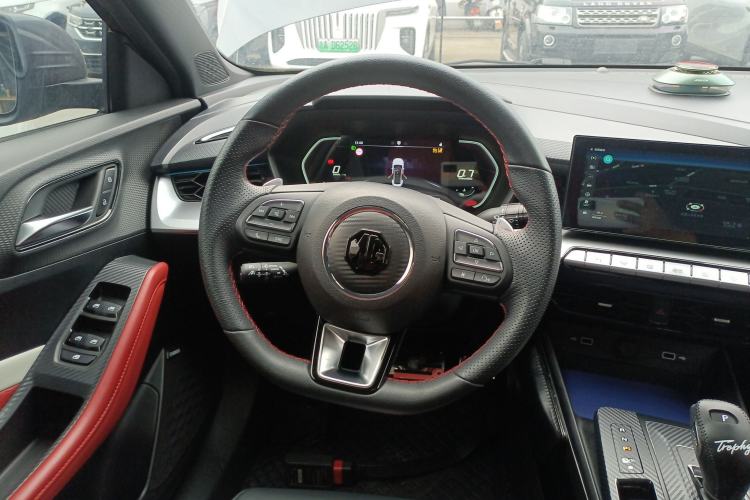 Used MG 5 2021 300TGI DCT Luxury Flagship Edition
