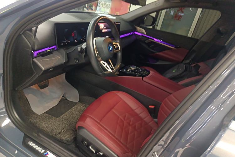 Used BMW i5 2024 eDrive 35L M Sport Package Left Front Seat