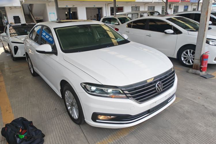 Used Volkswagen Lavida 2021 280TSI DSG Comfort Edition Front Right 45 Deg