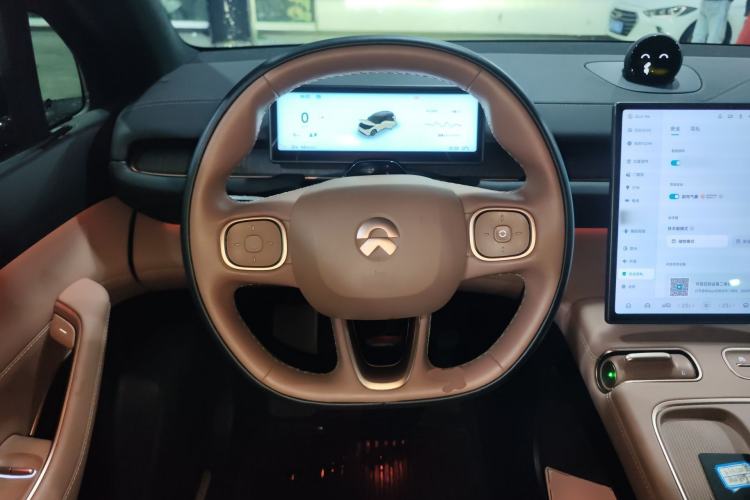 Used Nio ES6 2023 75 kWh
