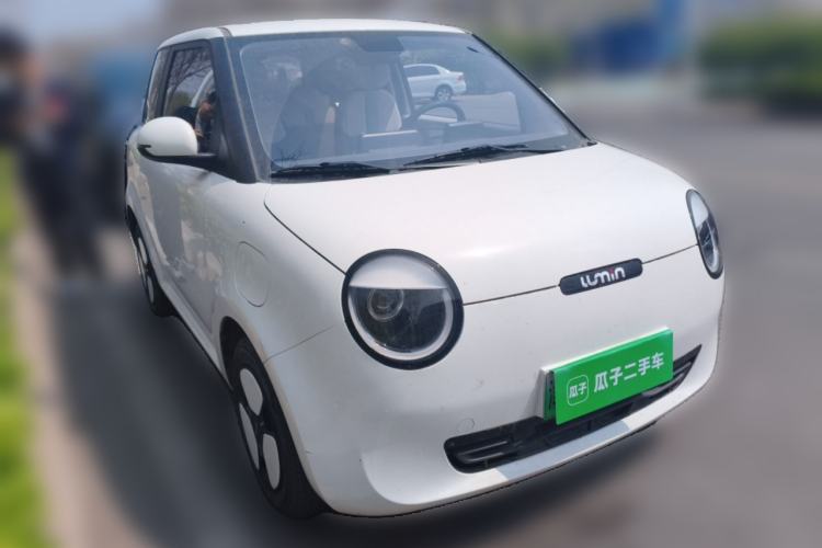 Used CHANGAN NEVO Lumin 2023 205km Xiangqin Version Front Right 45 Deg