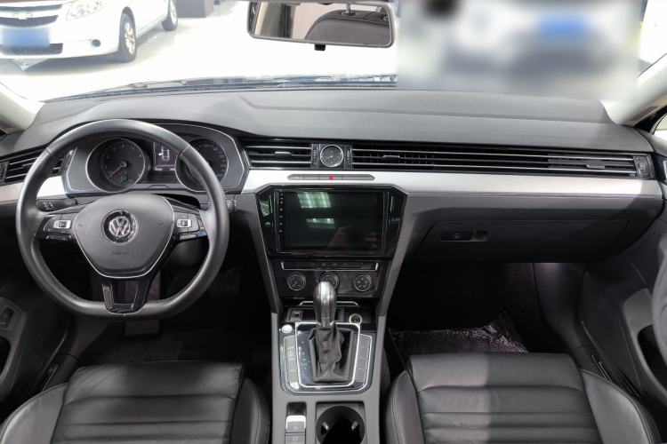 Used Volkswagen Magotan 2018 330TSI DSG Advanced Model