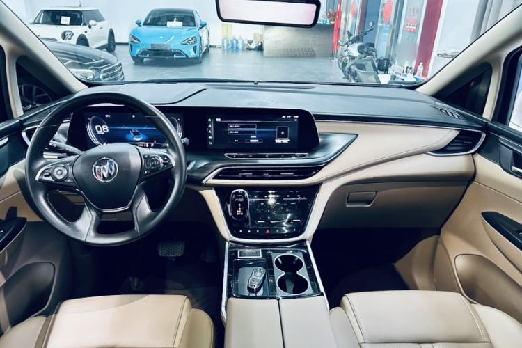 Used Buick GL8 2021 ES Landtrek 653T Luxury Model
