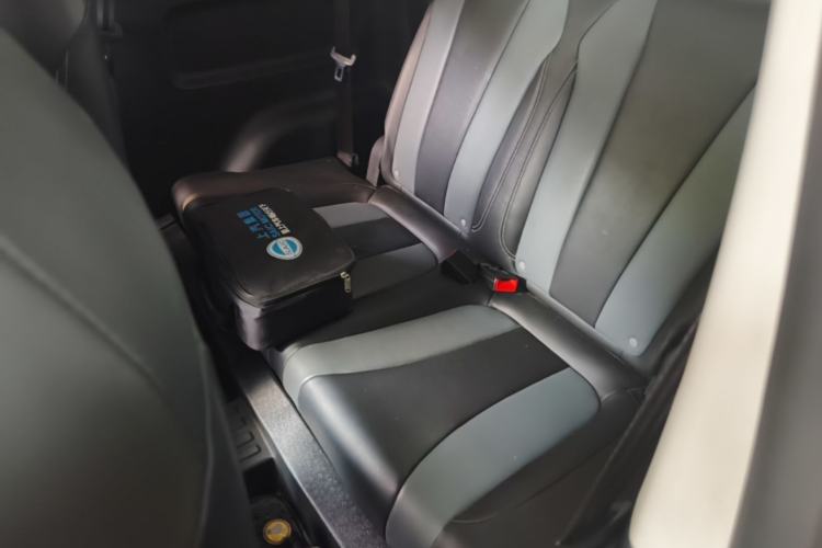 Used Roewe Clever 2022 311km QiQi BoBo Edition Left Rear Seat