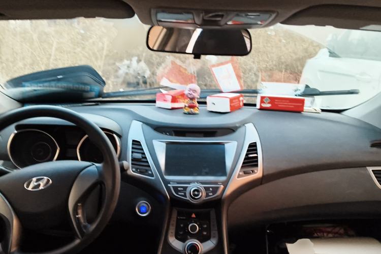 Used Hyundai Elantra (5th Generation / Langdong) 2016 1.6L Manual Luxury Model
