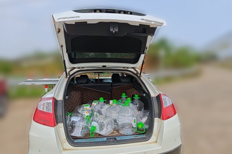 Used Honda Crosstour 2014 3.0L AWD Prestige Edition Trunk