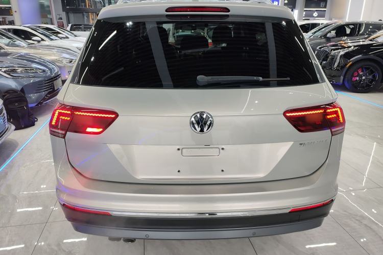 Used Volkswagen Tiguan L 2017 330TSI Automatic Two-Wheel Drive Flagship Edition