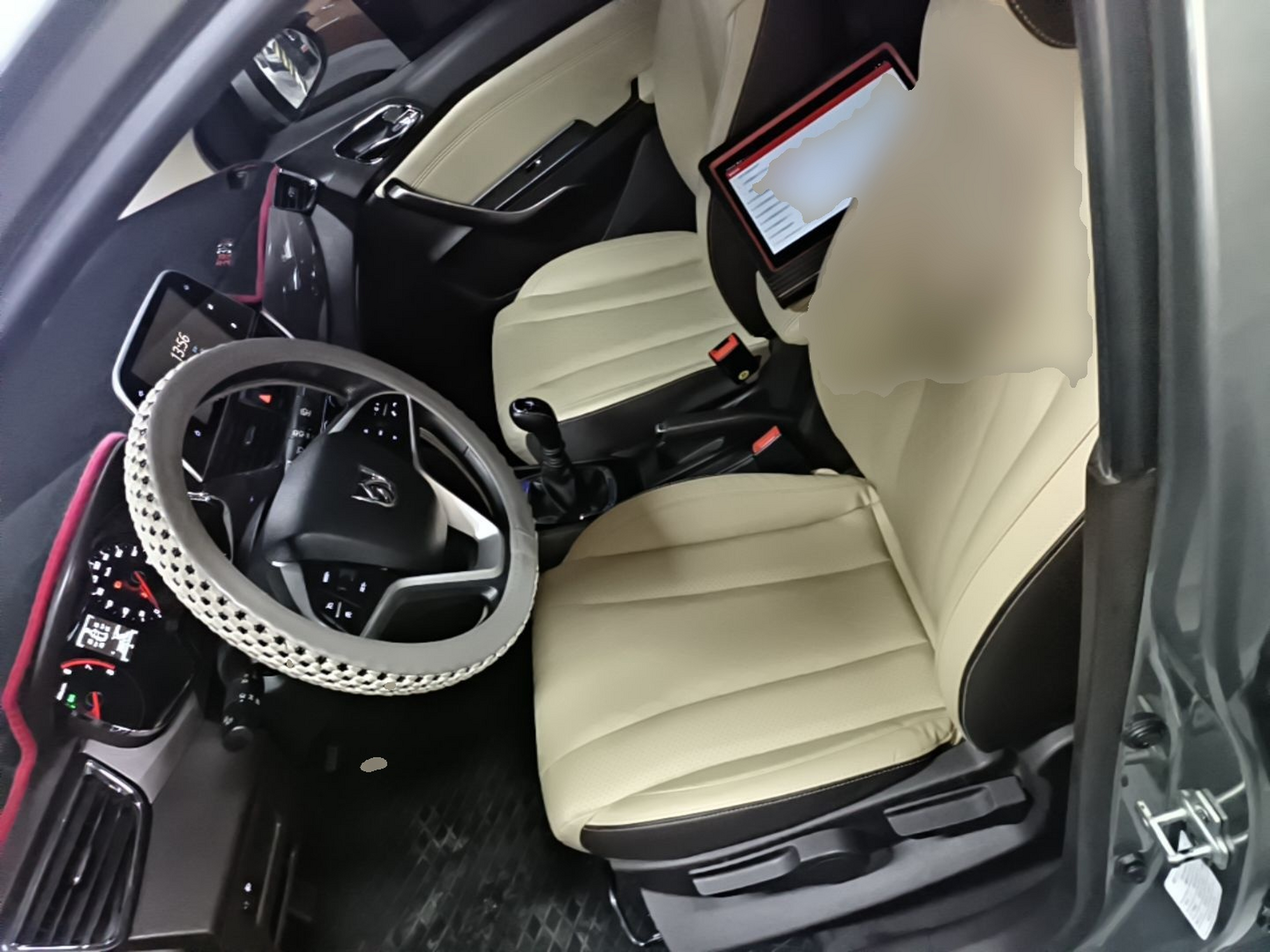 Interior delantero