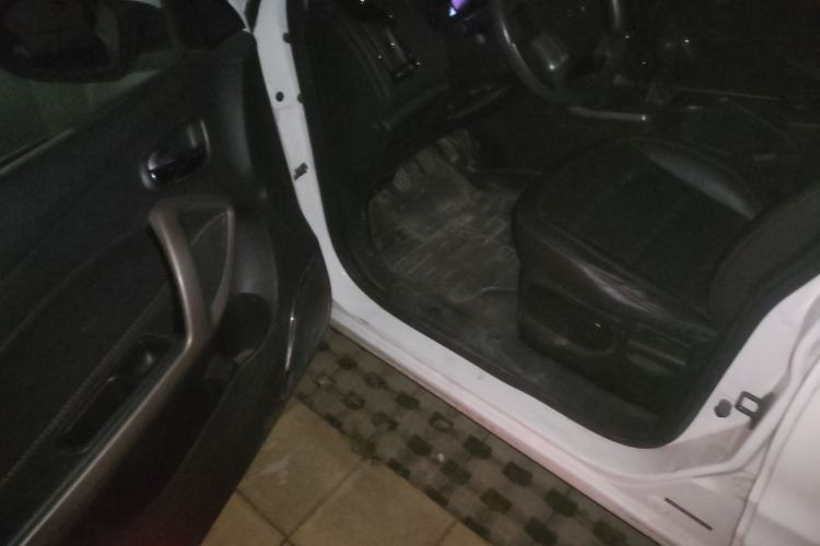 Used Haima S5 2015 1.6L Manual Luxury Model with Sunroof