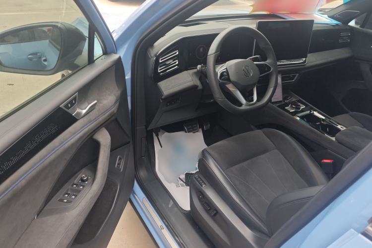 Used Volkswagen Tiguan L 2024 PRO 380TSI Four-Wheel Drive R-Line Prestige Edition Driver Seat