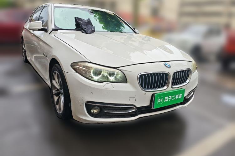 Used BMW 5 Series 2013 525Li Leading Model
