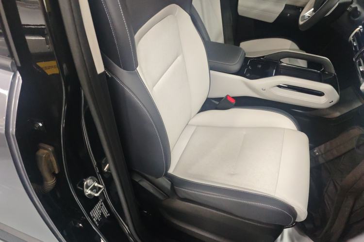 Used iCAR 03 2024 401km Two-Wheel Drive Standard Advanced Version