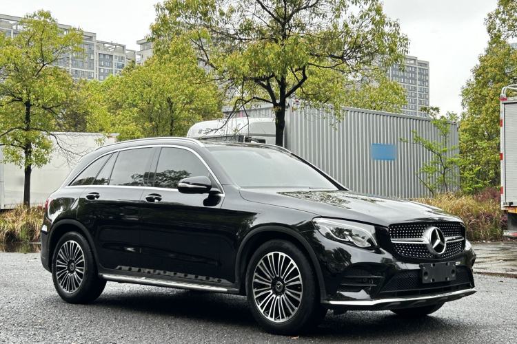 Used Mercedes-Benz GLC 2018 Facelifted GLC 260 4MATIC Dynamic Edition Exterior 3