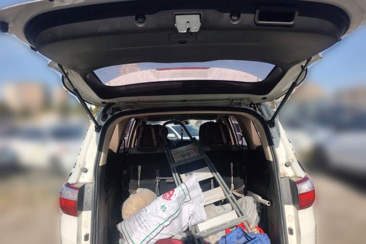 Used CHANGAN Lingxuan 2017 1.6L Manual Happiness Edition Trunk