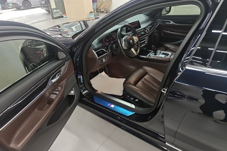 Used BMW 7 Series 2021 730Li M Sport Package