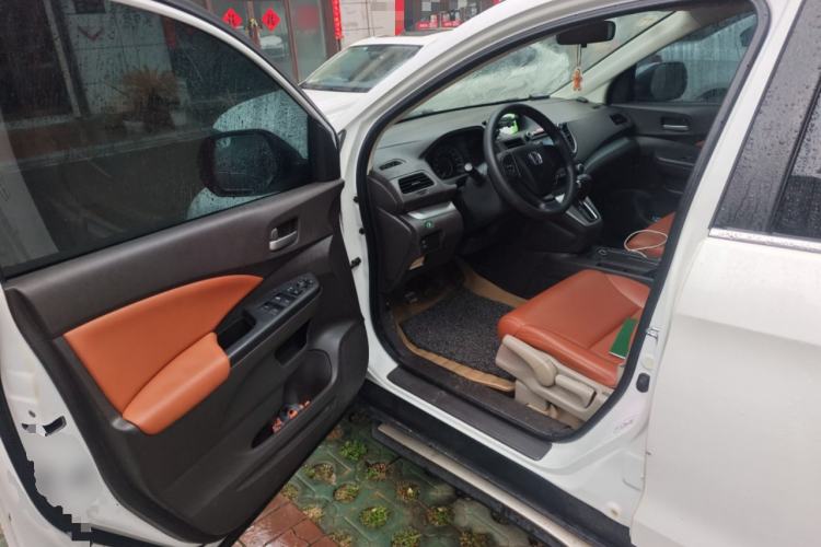 Used Honda CR-V 2015 2.0L 2WD Classic Edition