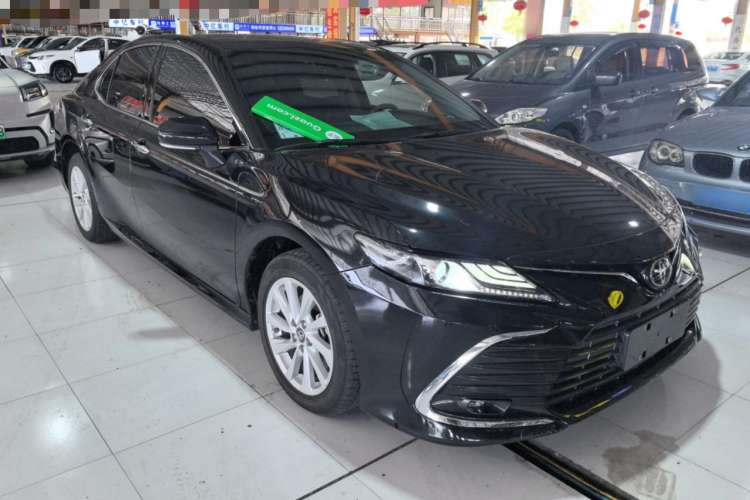 Used Toyota Camry 2021 2.0G Luxury Edition
