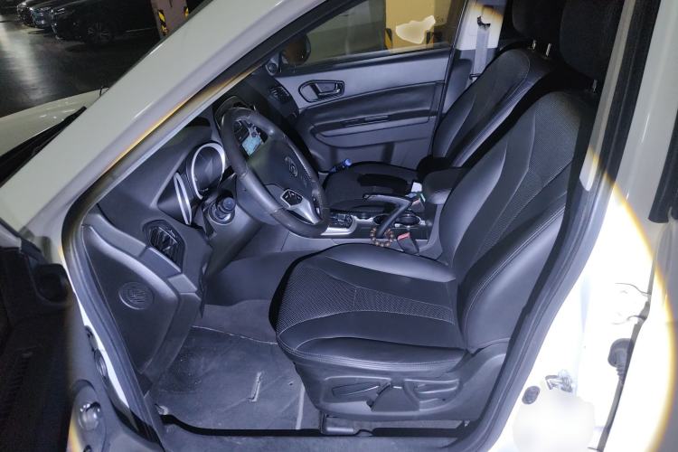 Used GAC Trumpchi GS5 2014 2.0L Automatic Two-Wheel Drive Deluxe Edition
