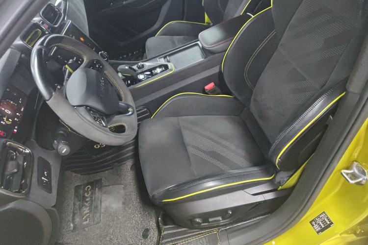 Used Lynk & Co 03 2019 03+ 2.0TD Automatic Wind-Chasing Edition
