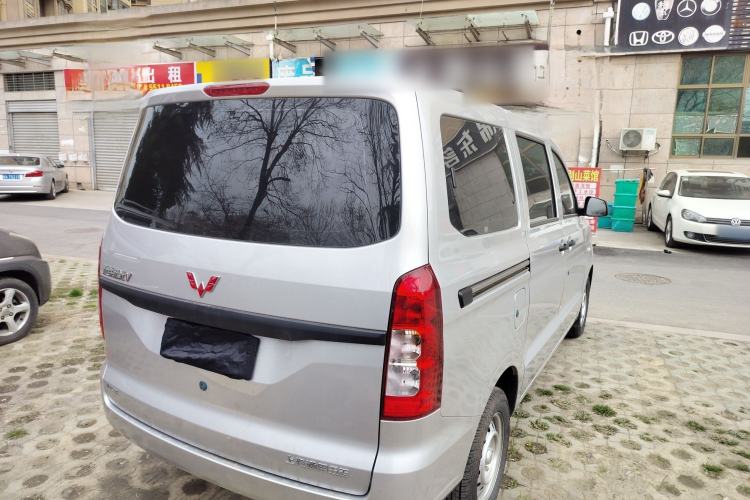 Used Wuling Hongguang V 2022 1.5L Jingqu Edition Electric-Assist LAR