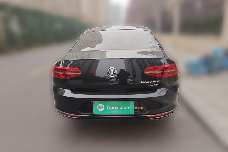 Used Volkswagen Magotan 2017 330TSI DSG Luxury Model