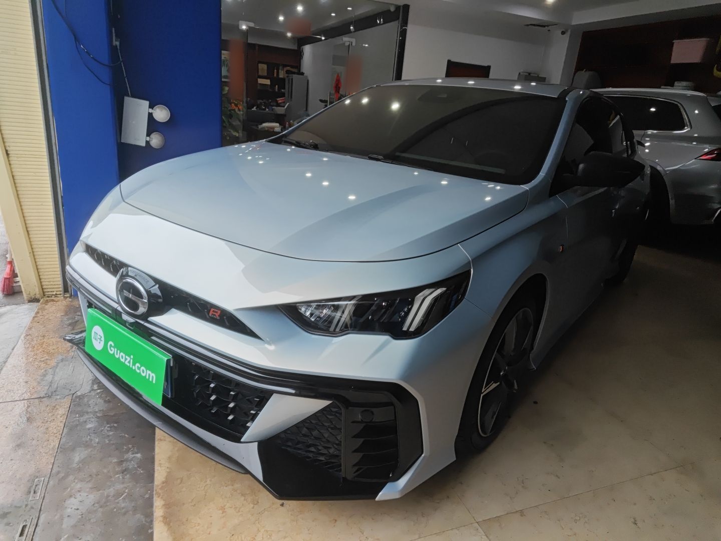 Parte inferior delantera