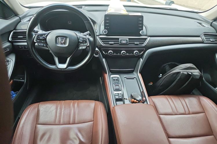 Used Honda Inspire 2019 Rui·Hybrid 2.0L Jingyue Edition China VI Emission Standard Center Console