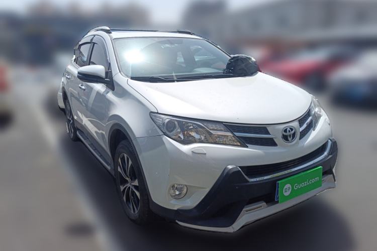 Used Toyota RAV4 2015 2.5L Automatic 4x4 Elite Edition
