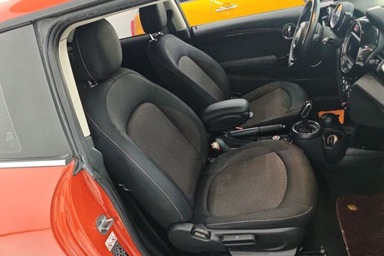 Used MINI 2018 1.5T ONE PLUS Right Front Seat