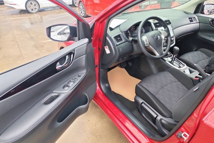 Used Nissan Tiida 2019 1.6L CVT Cool Edition China VI Standard Driver Seat