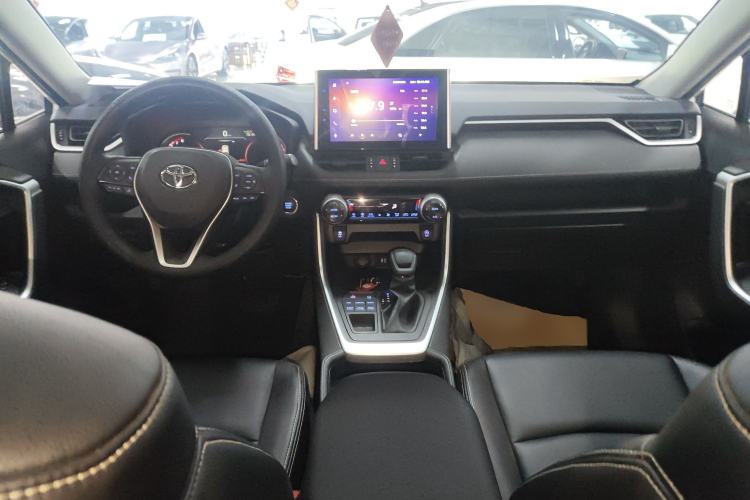 Used Toyota RAV4 2021 2.0L CVT 4x4 Trend Edition
