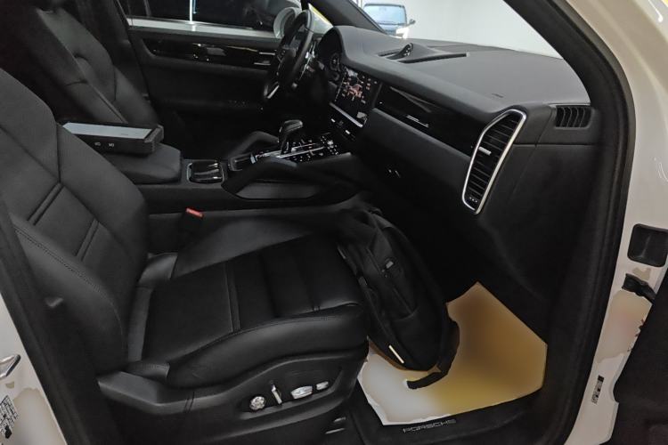 Used Porsche Cayenne E-Hybrid 2021 Cayenne E-Hybrid 2.0T
