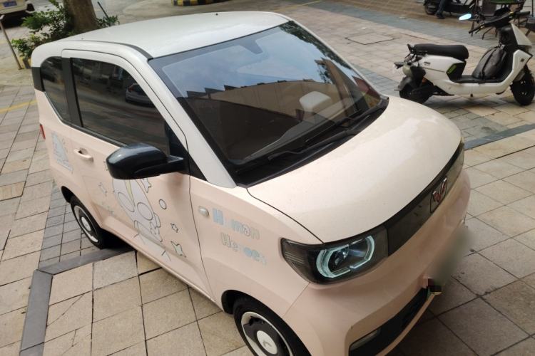 Used Wuling Hongguang MINIEV 2021 Macaron Premium Model – Lithium Iron Phosphate Front Right 45 Deg