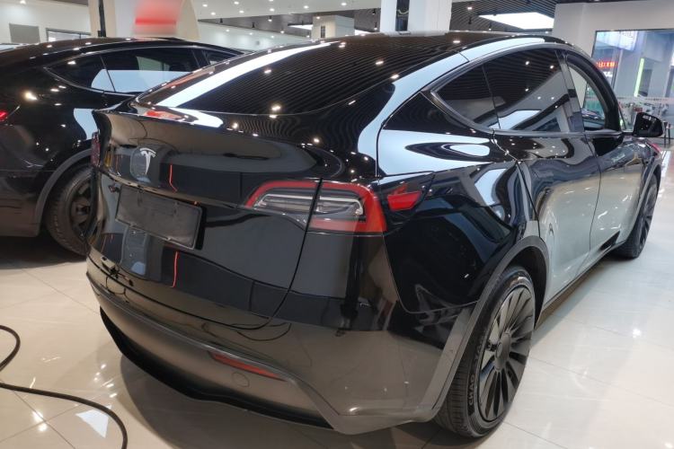 Used Tesla Model Y 2022 Rear-Wheel-Drive Version