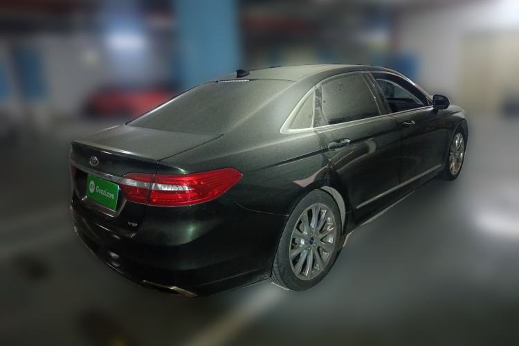 Used Ford Taurus 2017 EcoBoost 325 V6 Flagship Model Rear Right 45 Deg