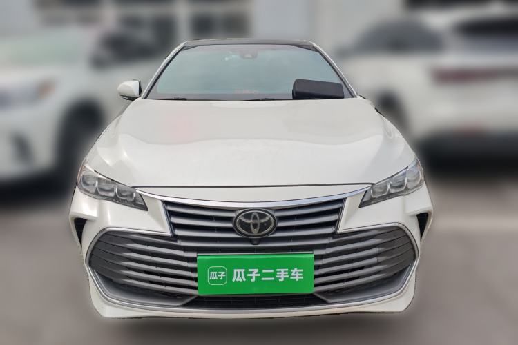 Used Toyota Avalon 2019 2.5L Touring Premium Version China VI Standard
