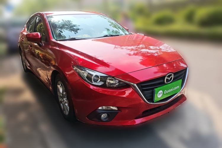 Used Mazda 3 Axela 2016 Hatchback 1.5L Automatic Luxury Model