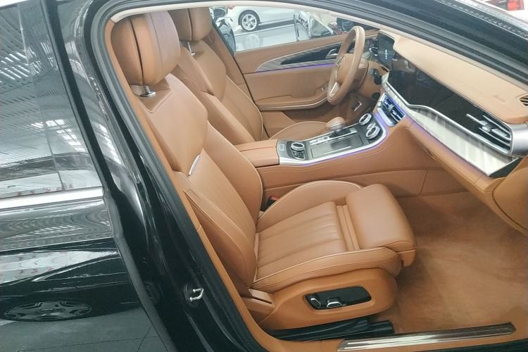 Used Hongqi H9 2023 2.0T Smart Connect Flagship Edition
